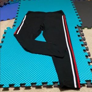 No Boundaries leggings large NWOT